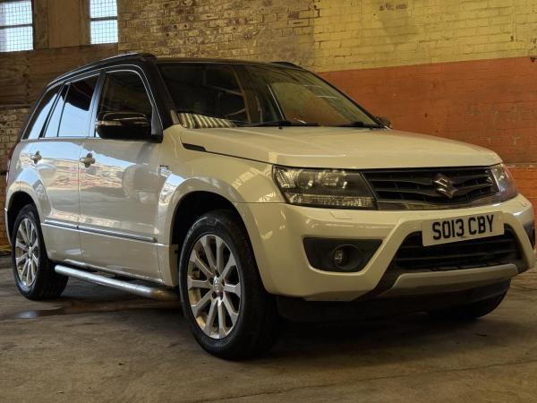 Suzuki Grand Vitara 1.9 DDiS SZ5 SUV 5dr Diesel Manual 4WD Euro 5 (129 ps)