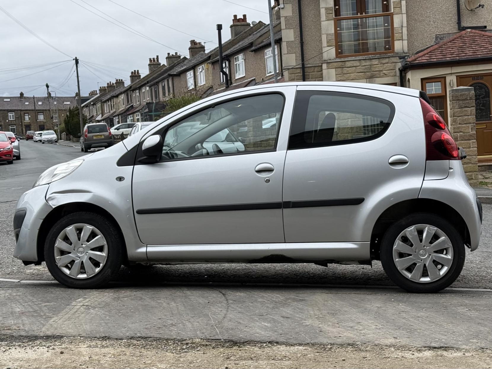 Peugeot 107 1.0 12V Active Hatchback 5dr Petrol Manual Euro 5 (68 ps)