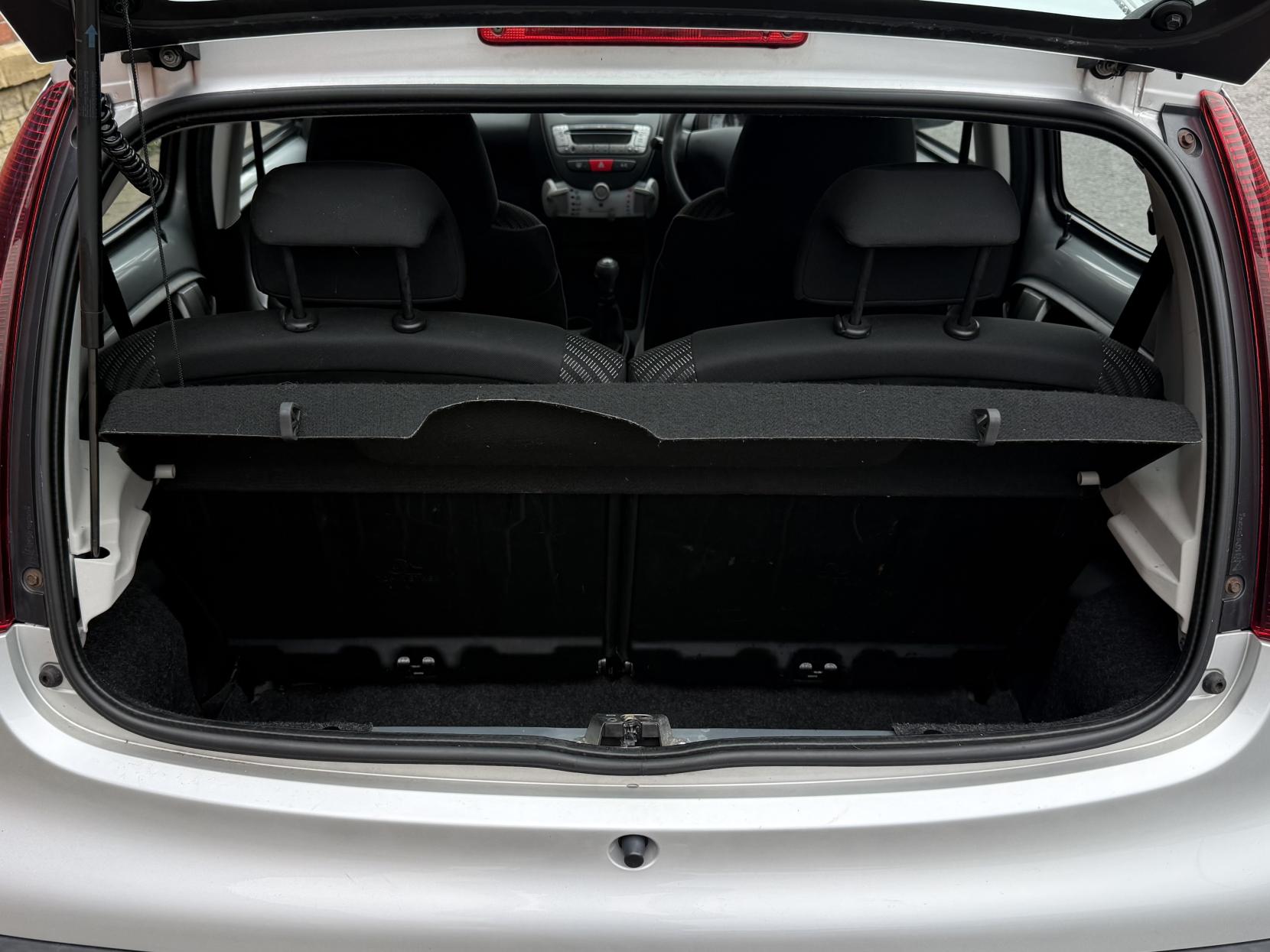 Peugeot 107 1.0 12V Active Hatchback 5dr Petrol Manual Euro 5 (68 ps)