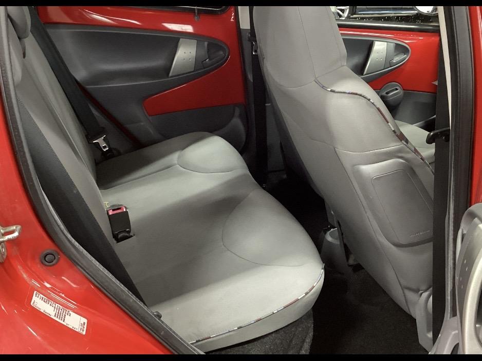 Citroen C1 1.0i VTR+ Hatchback 5dr Petrol Manual Euro 5 (68 ps)