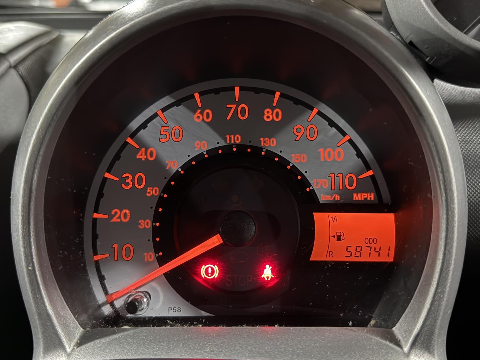 Citroen C1 1.0i VTR+ Hatchback 5dr Petrol Manual Euro 5 (68 ps)