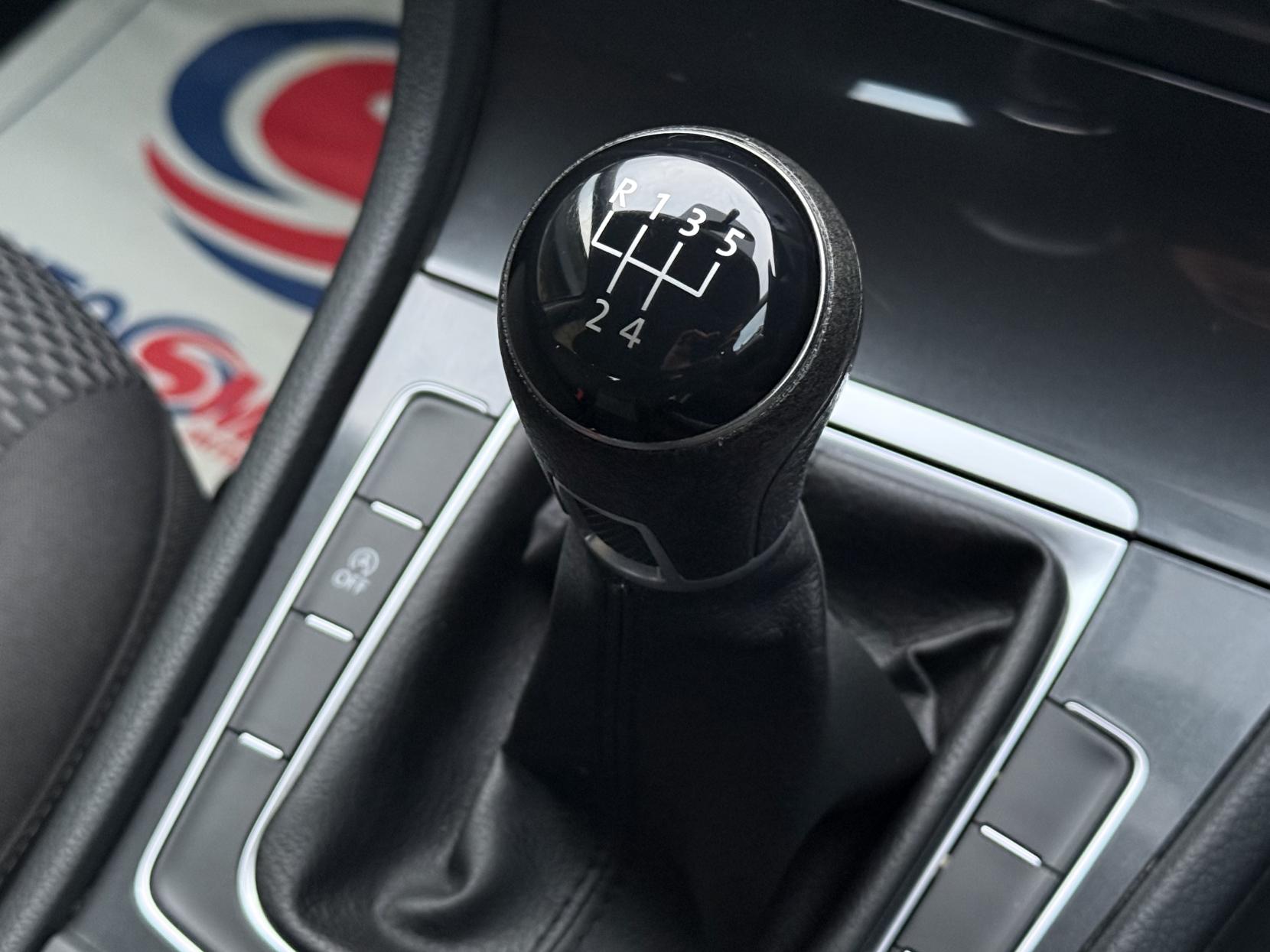 Volkswagen Golf 1.6 TDI S Hatchback 5dr Diesel Manual Euro 6 (s/s) (115 ps)