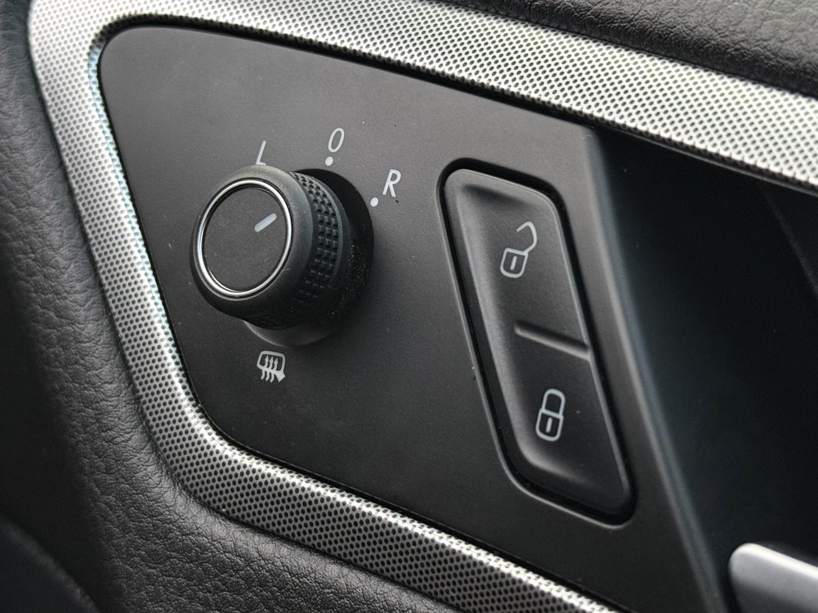 Volkswagen Golf 1.6 TDI S Hatchback 5dr Diesel Manual Euro 6 (s/s) (115 ps)