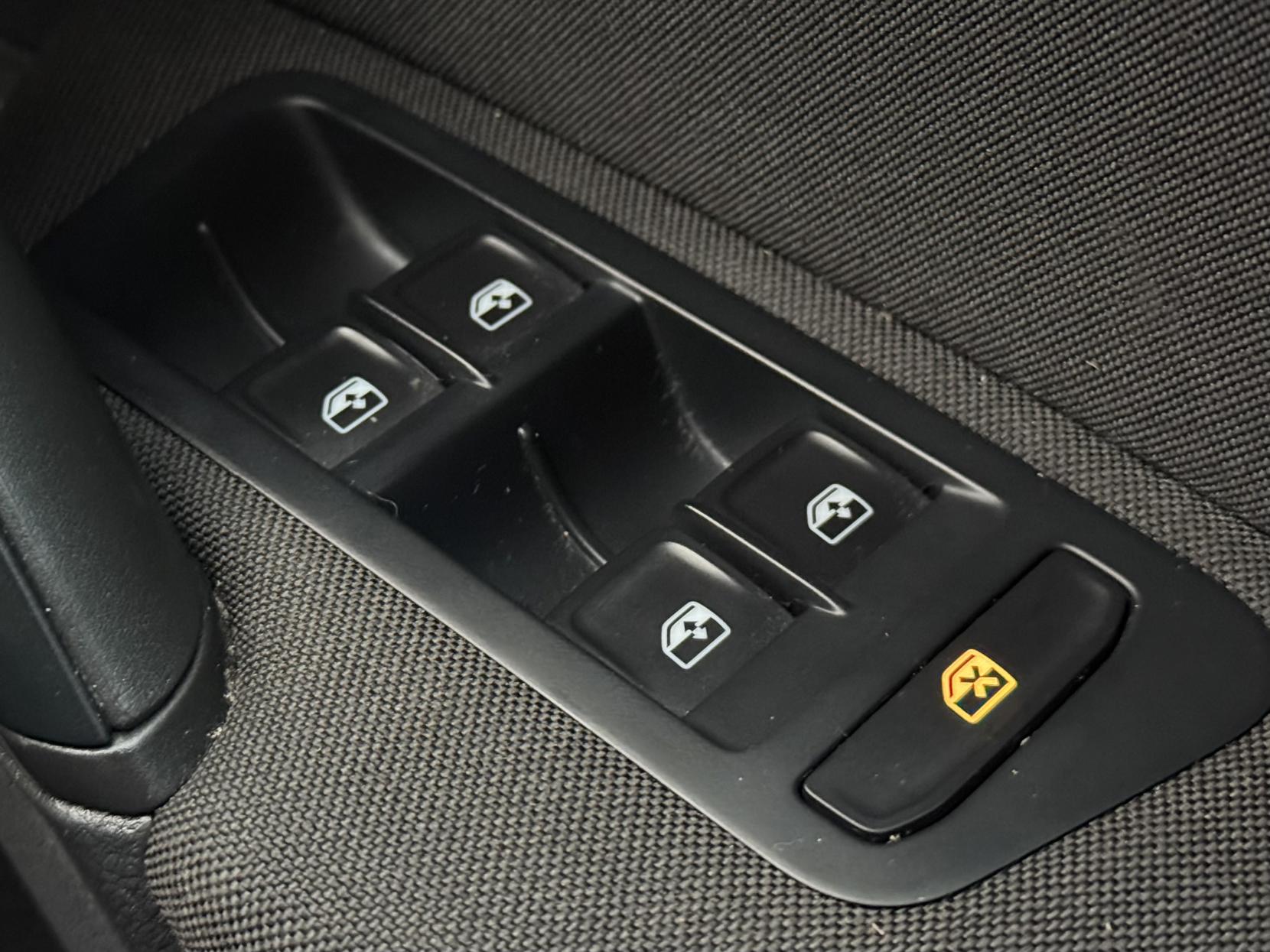 Volkswagen Golf 1.6 TDI S Hatchback 5dr Diesel Manual Euro 6 (s/s) (115 ps)