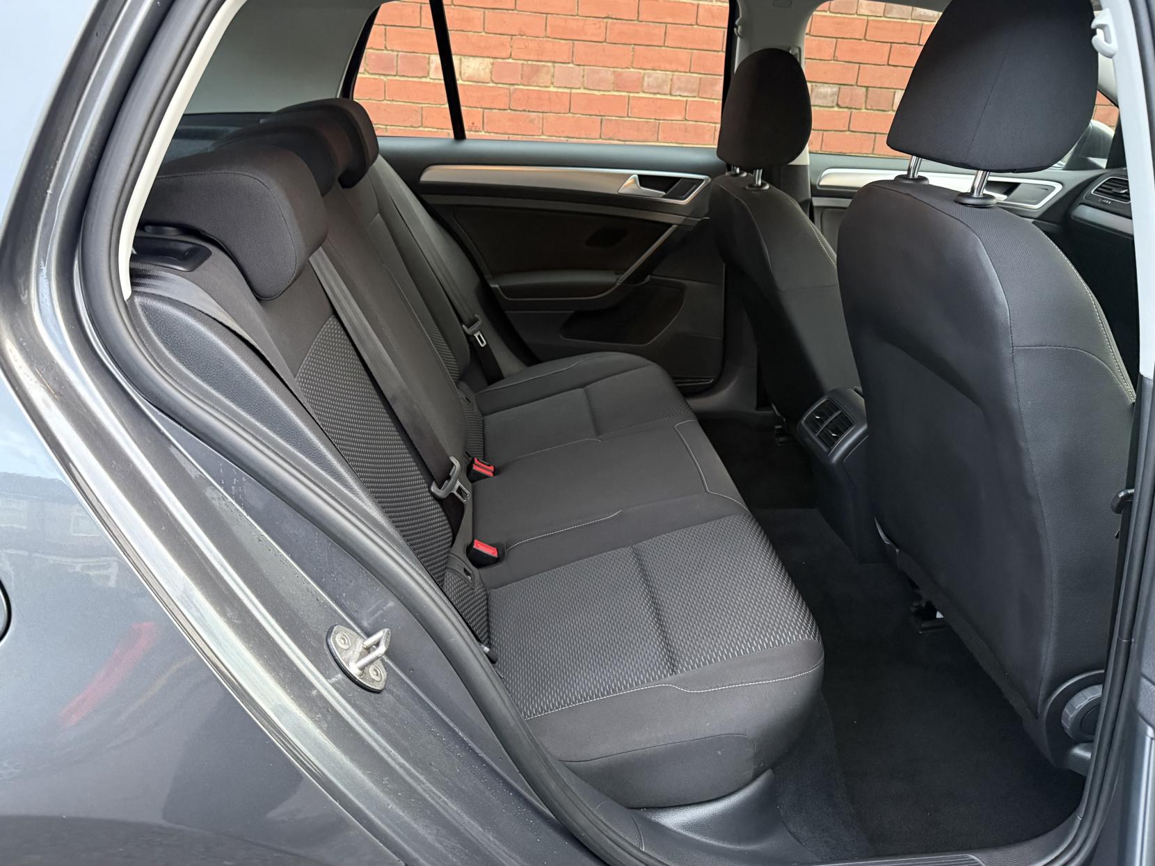 Volkswagen Golf 1.6 TDI S Hatchback 5dr Diesel Manual Euro 6 (s/s) (115 ps)