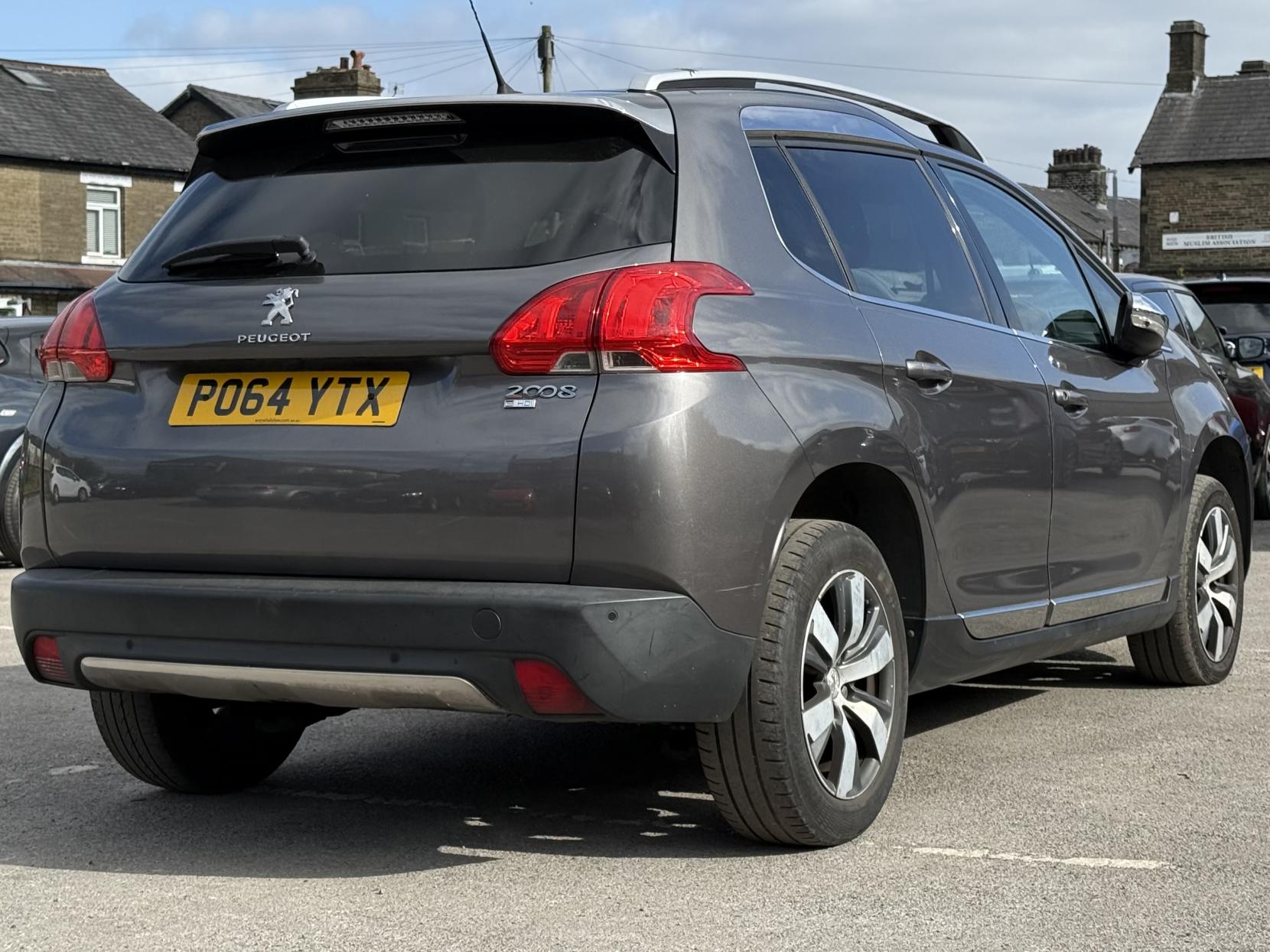 Peugeot 2008 1.6 e-HDi Allure SUV 5dr Diesel Manual Euro 5 (s/s) (92 ps)